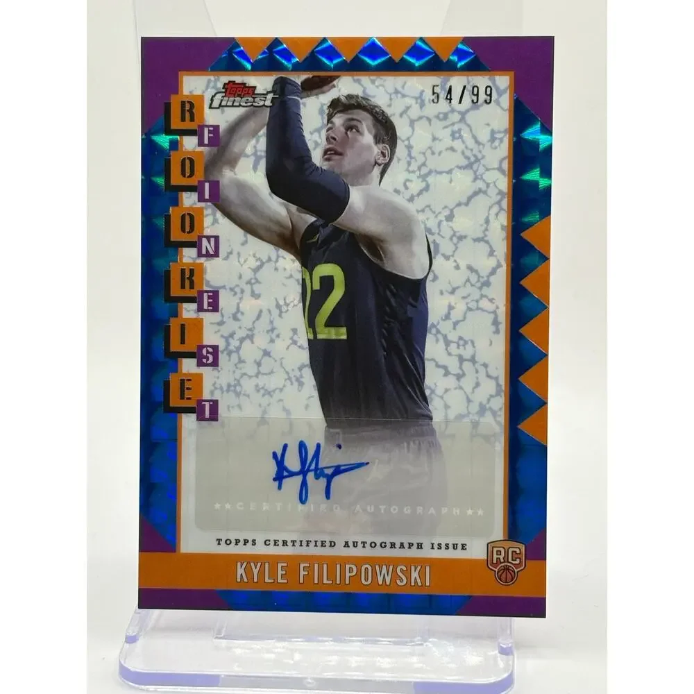 2024-25 Topps Finest Kyle Filipowski Rookie Blue Geometric Auto 54/99 SP Jazz RC - Picture 1 of 2